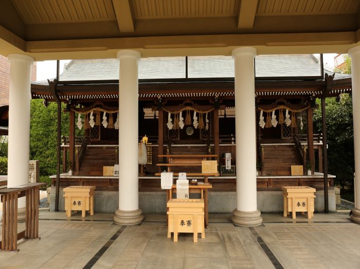 神社 飛行 【八幡】飛行神社のアクセス、拝観料、見どころ、混雑などの観光情報