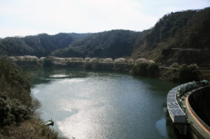 高山水壩