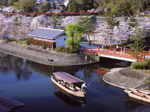 宇治川塔之島・橘島