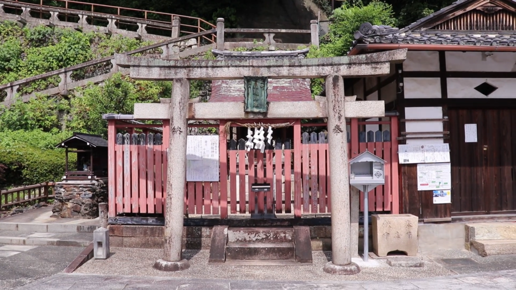 相槌神社